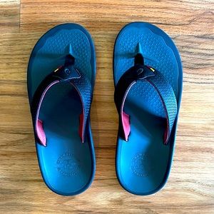 Olukai ‘Imaka Flip-Flops, black, size Men’s 10